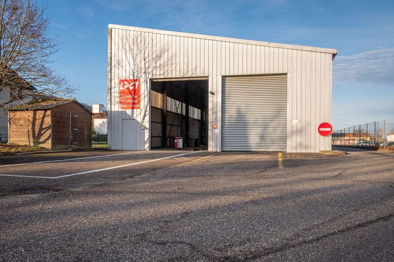 Le centre LPCT, contrôle technique poids lourds au Passage-d'Agen